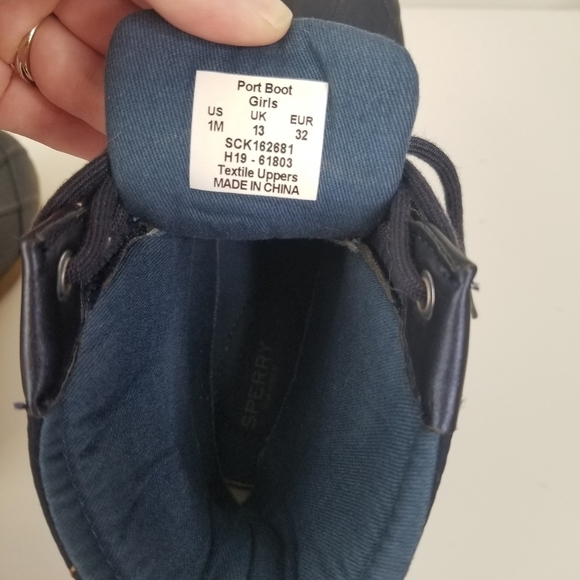 Sperry Navy Gold Quilted Port Boot Size 1M Girls Youth - Picture 8 of 9